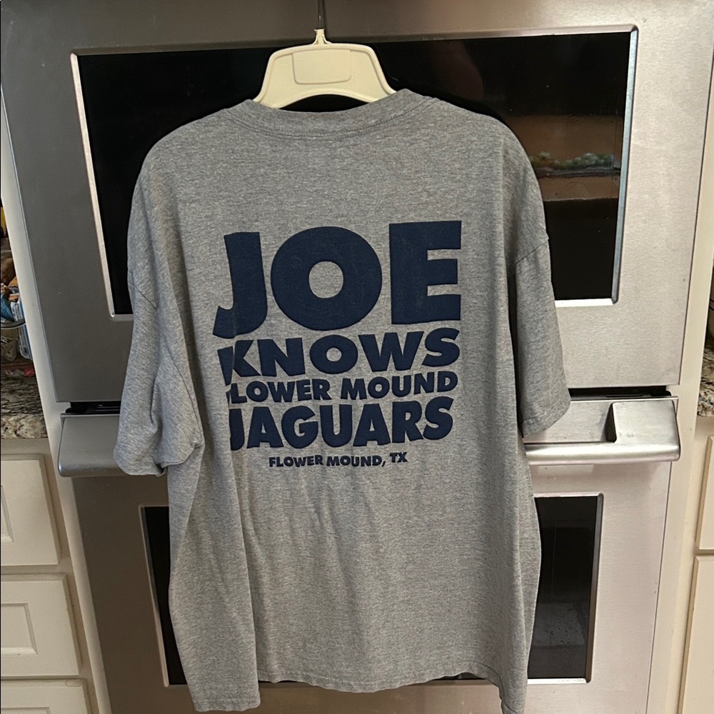 Joe's Crab Shack Heather Gray Tee with Navy Print